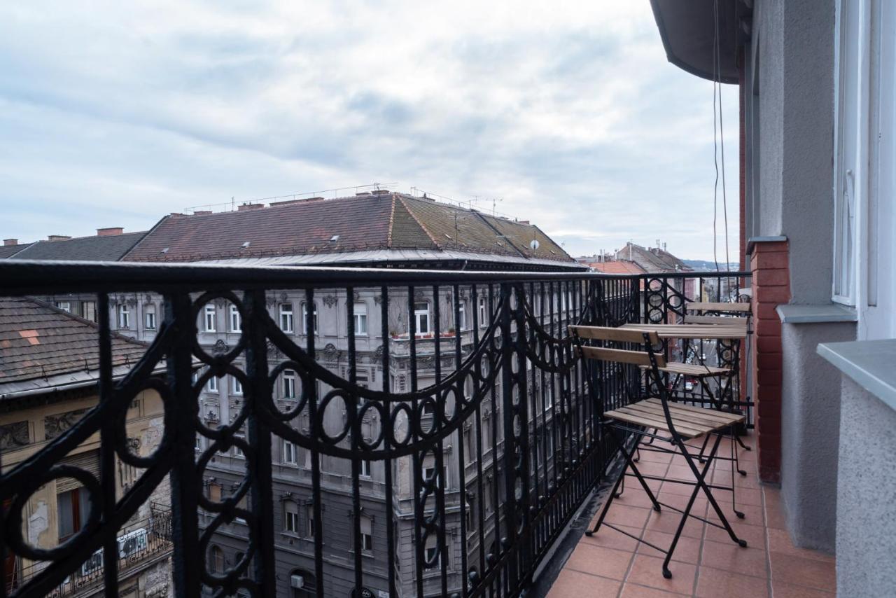 Kiraly Central Apartment With Free Parking And Ac บูดาเปสต์ ภายนอก รูปภาพ